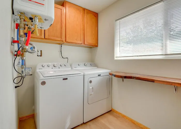 Dog Friendly! Peaceful Wooded Retreat In * Prescott